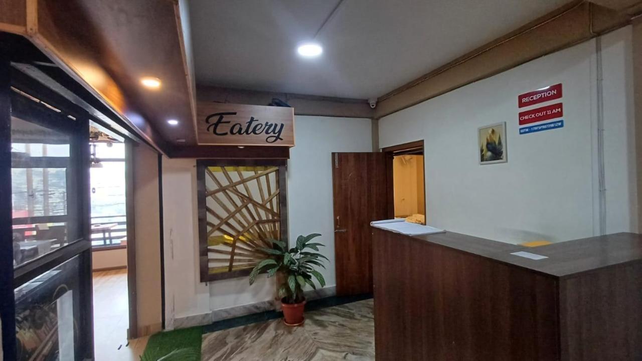 Aroma Inn Shillong Exteriör bild