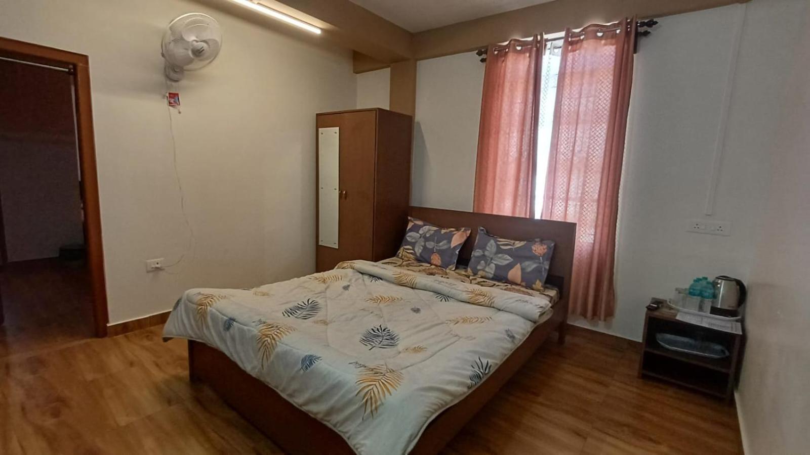 Aroma Inn Shillong Exteriör bild