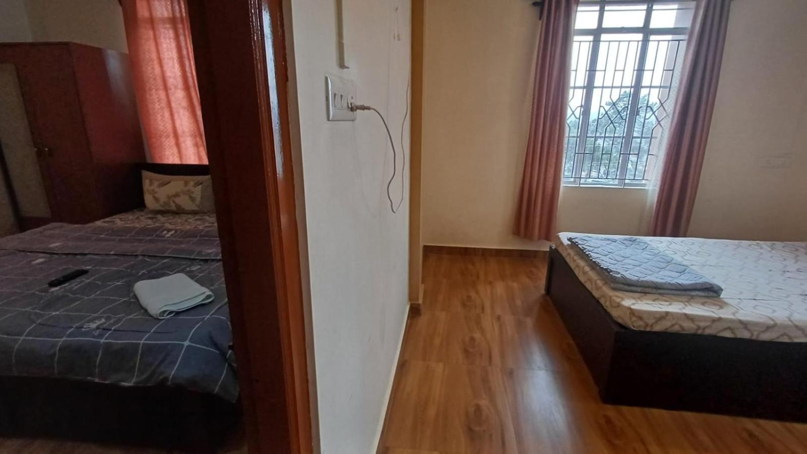 Aroma Inn Shillong Exteriör bild